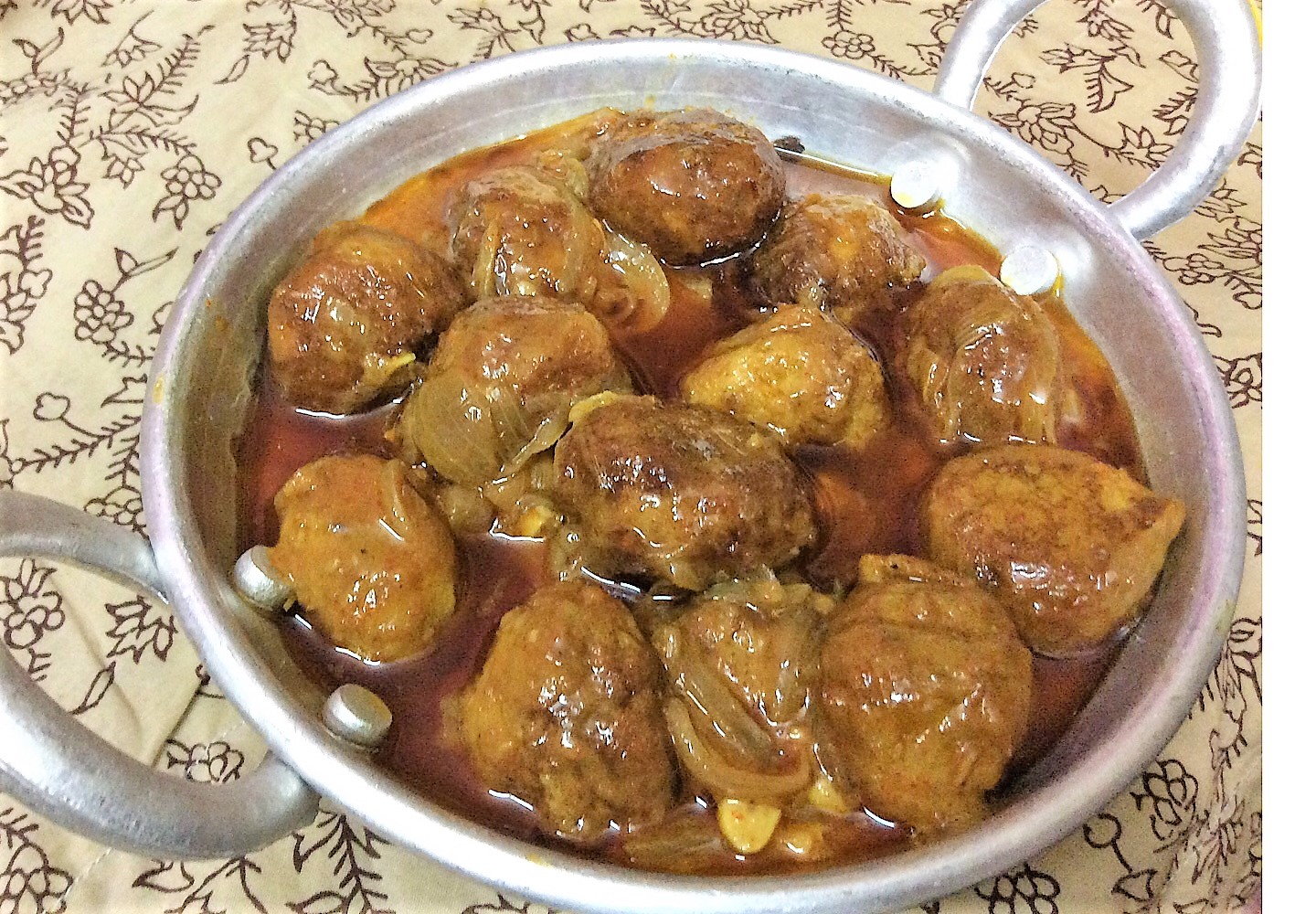 Chicken Balls in Hot and Sweet Sauce
