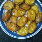 Quick And Easy Party Snacks Recipe  –  Vegetable Pakora With Dosa Batter.