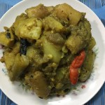 Delicious Curry With Vegetables / Bengali Labra Torkari